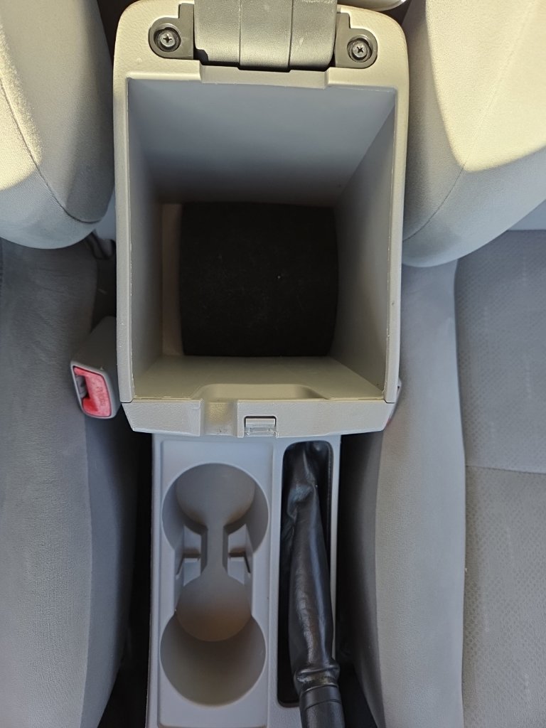Used 2013 Toyota Corolla L FWD image 24