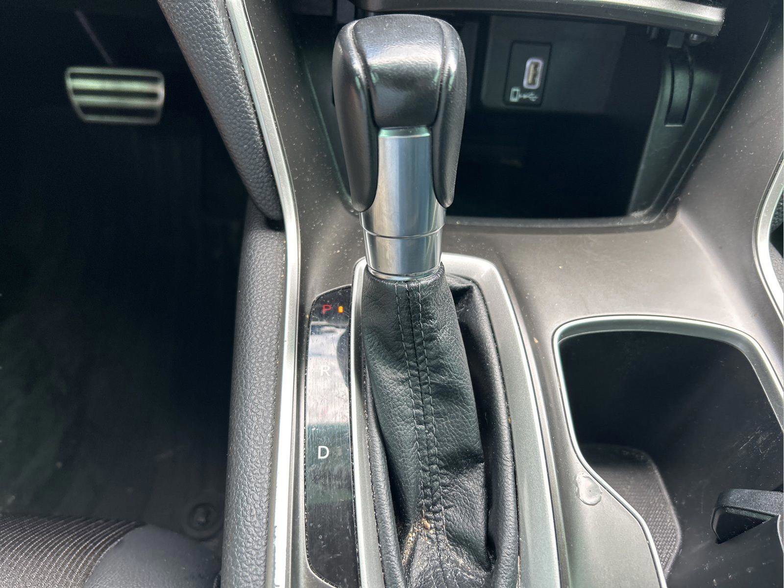 Used 2018 Honda Accord Sport image 18
