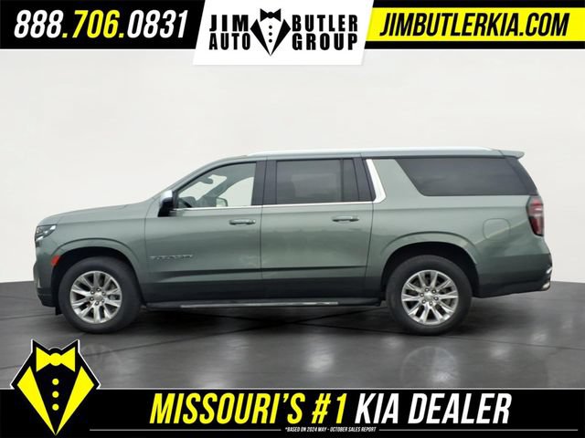 Used 2023 Chevrolet Suburban Premier AWD/4WD image 4