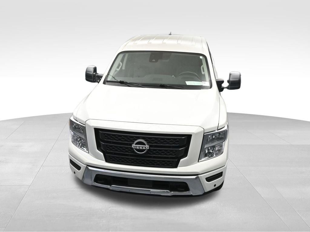 Used 2024 Nissan Titan SV w/ SV Convenience Package image 35
