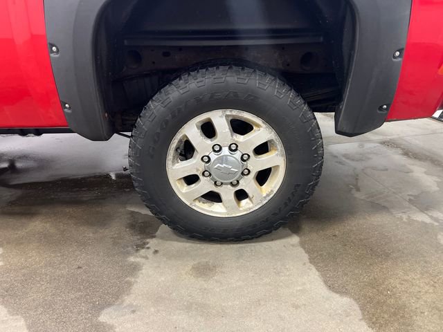 Used 2013 Chevrolet Silverado 2500 LT w/ Interior Plus Package image 18
