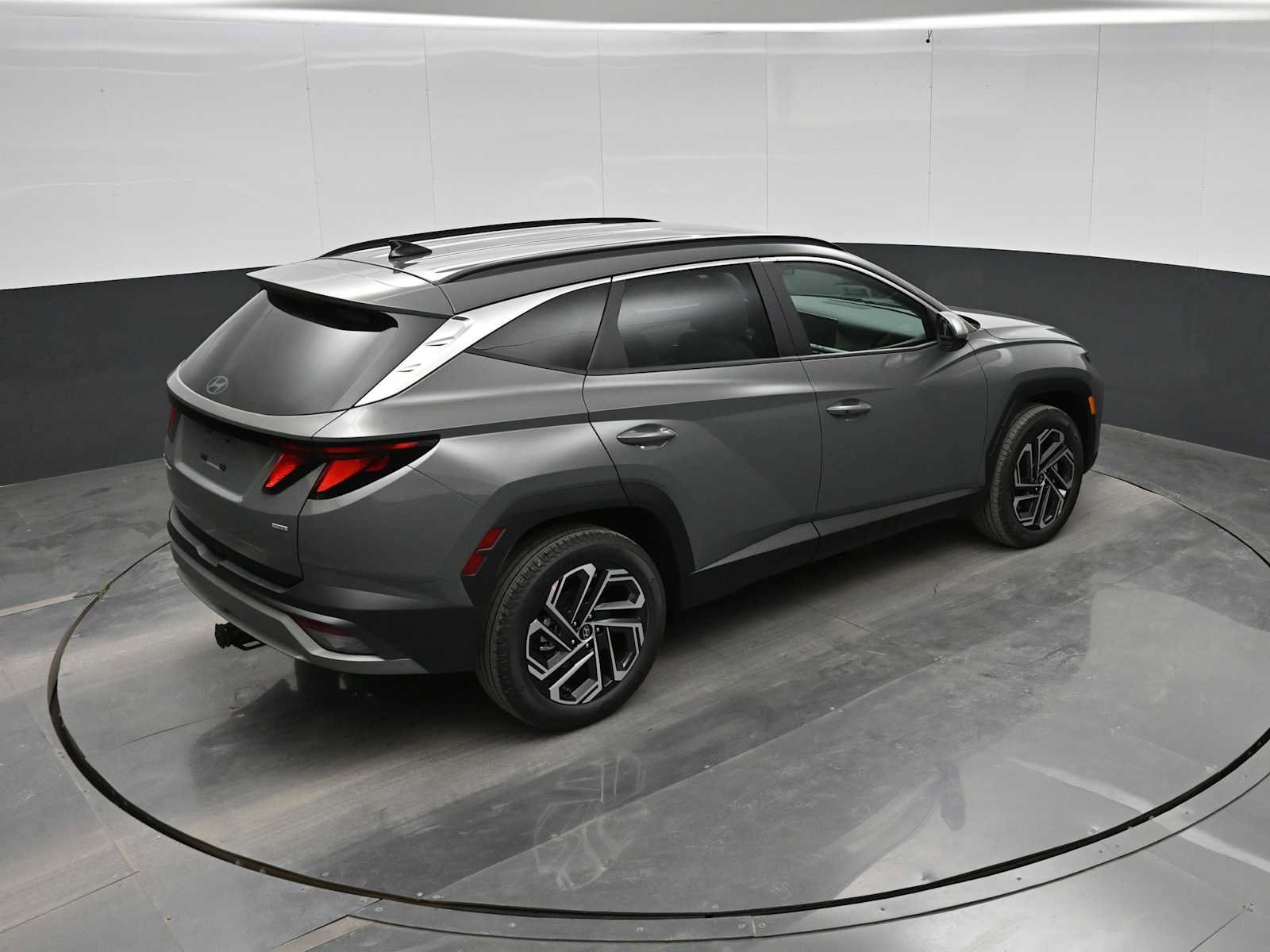 New 2026 Hyundai Tucson SEL Plus w/ Tow & Go Package AWD/4WD image 30