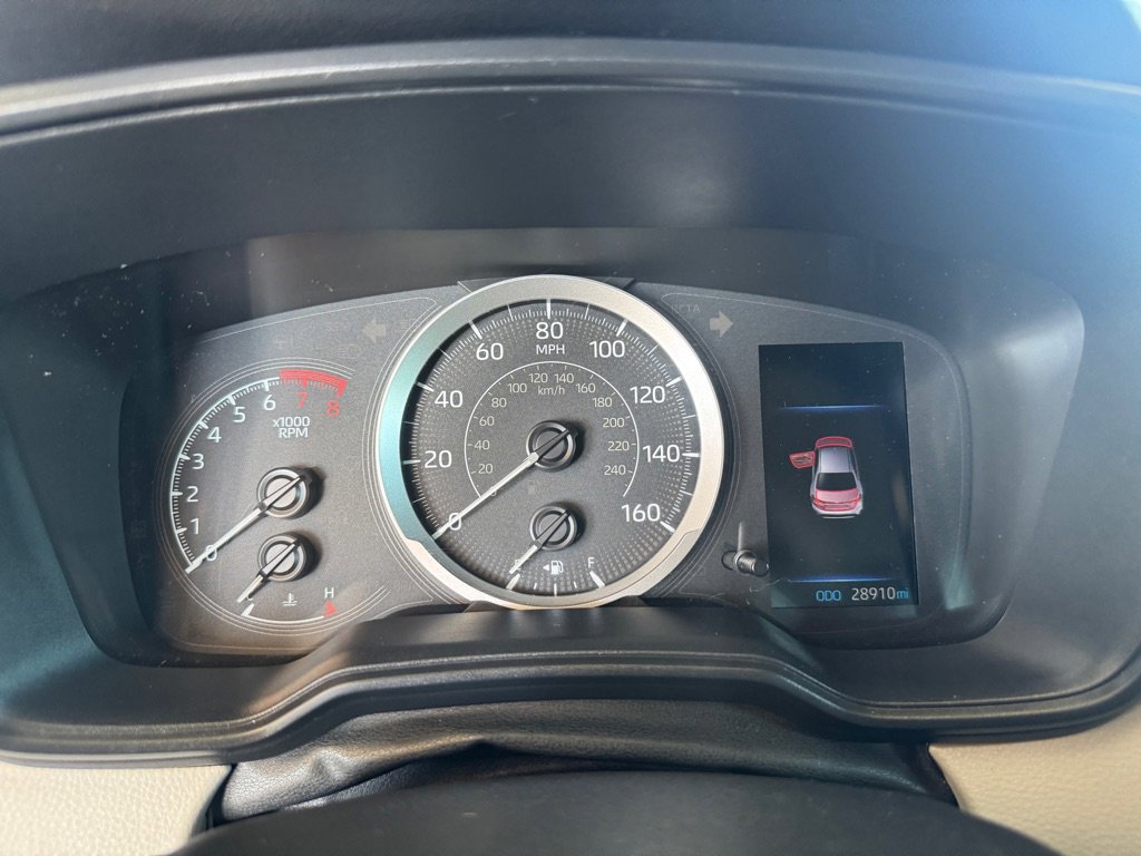 Used 2021 Toyota Corolla LE w/ Carpet Mat Package (TMS) image 9