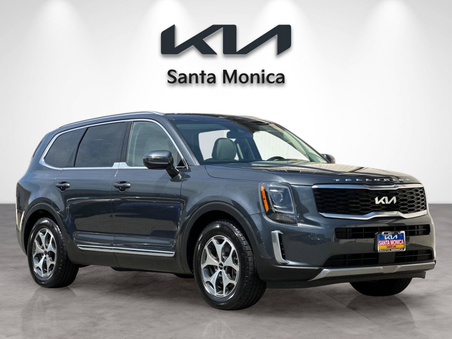 Used 2022 Kia Telluride EX w/ Towing Package AWD/4WD image 8
