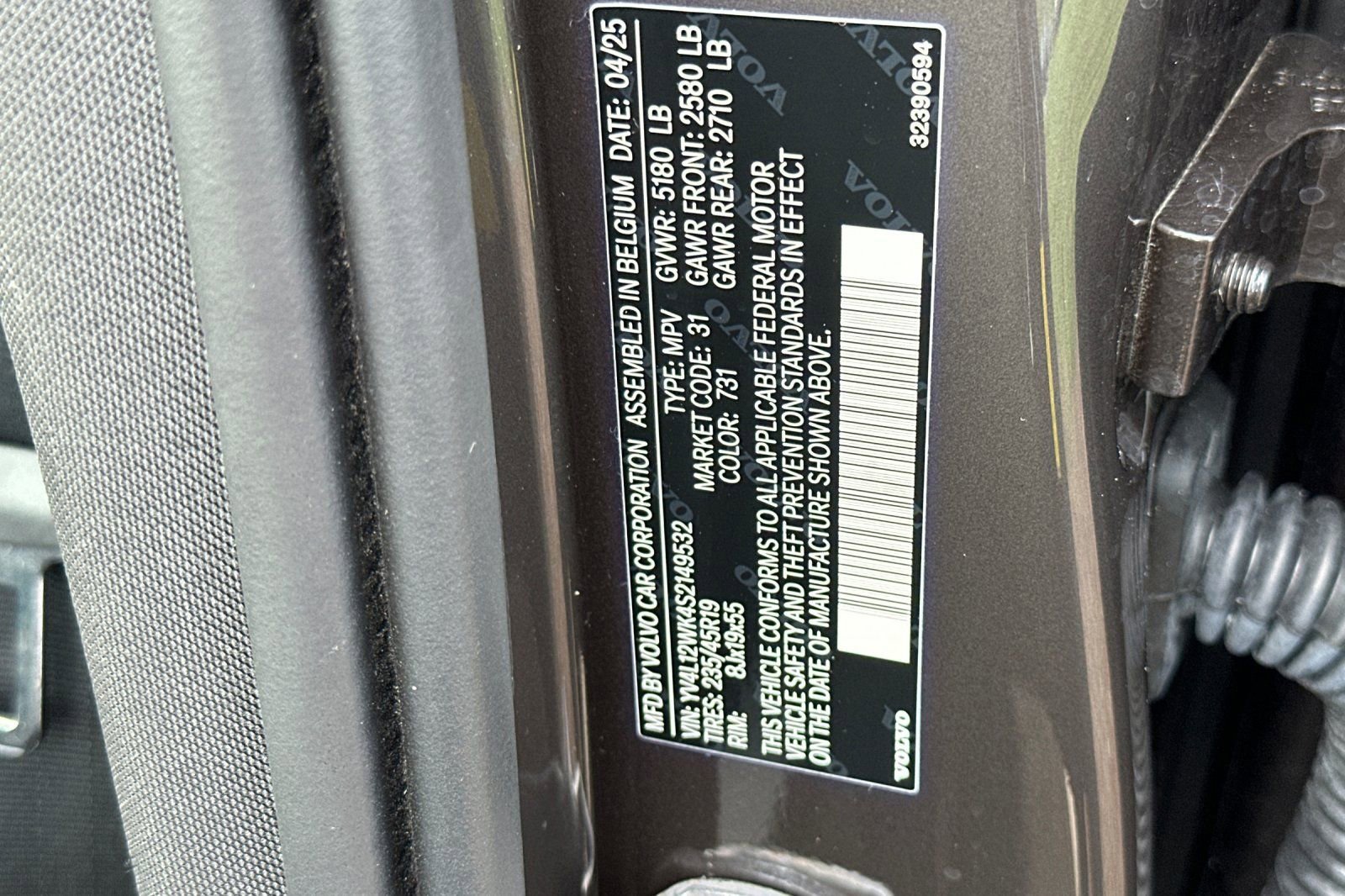 Used 2025 Volvo V60 B5 Cross Country Plus image 33