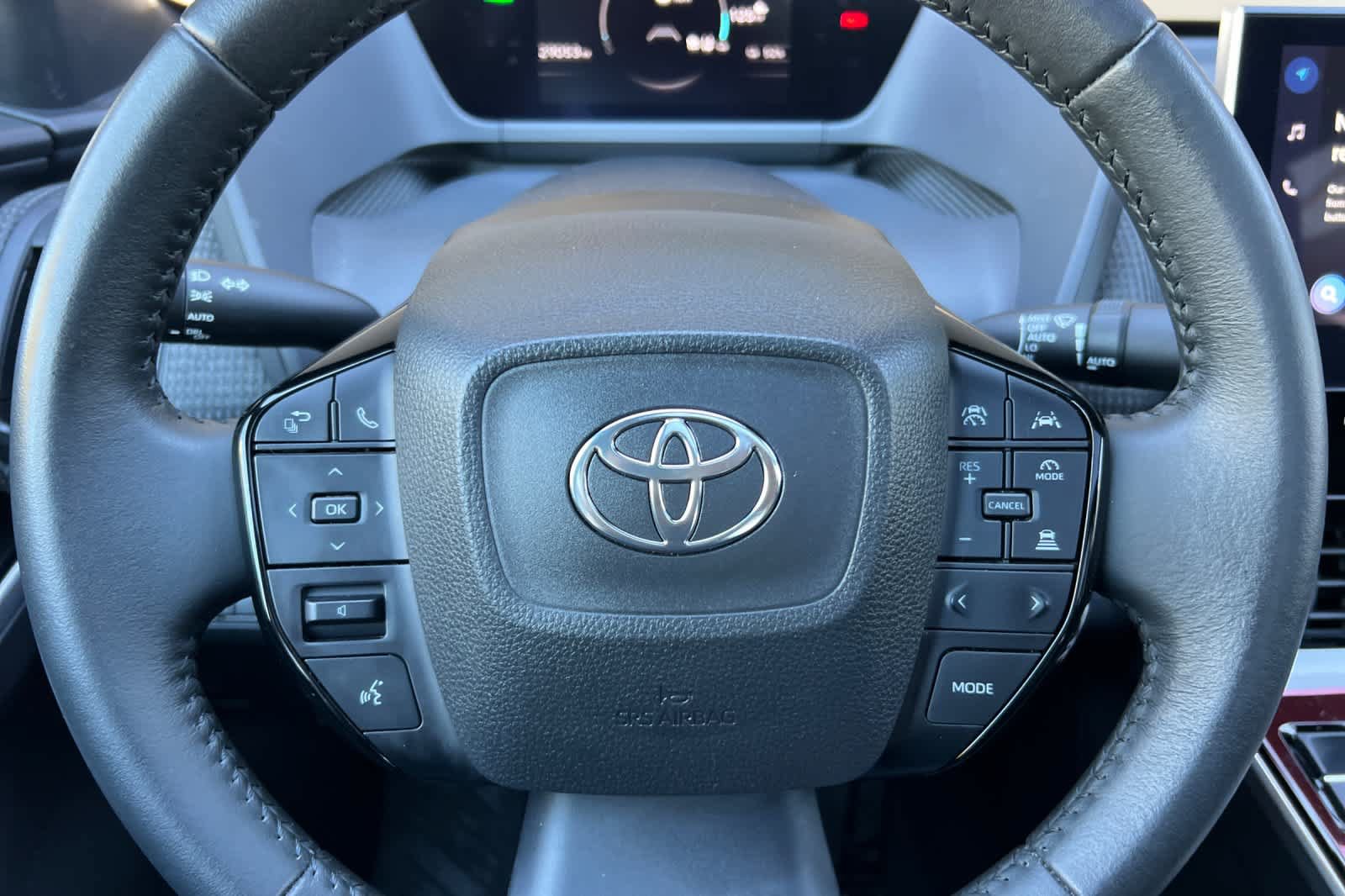 Certified 2023 Toyota bZ4X FWD image 25