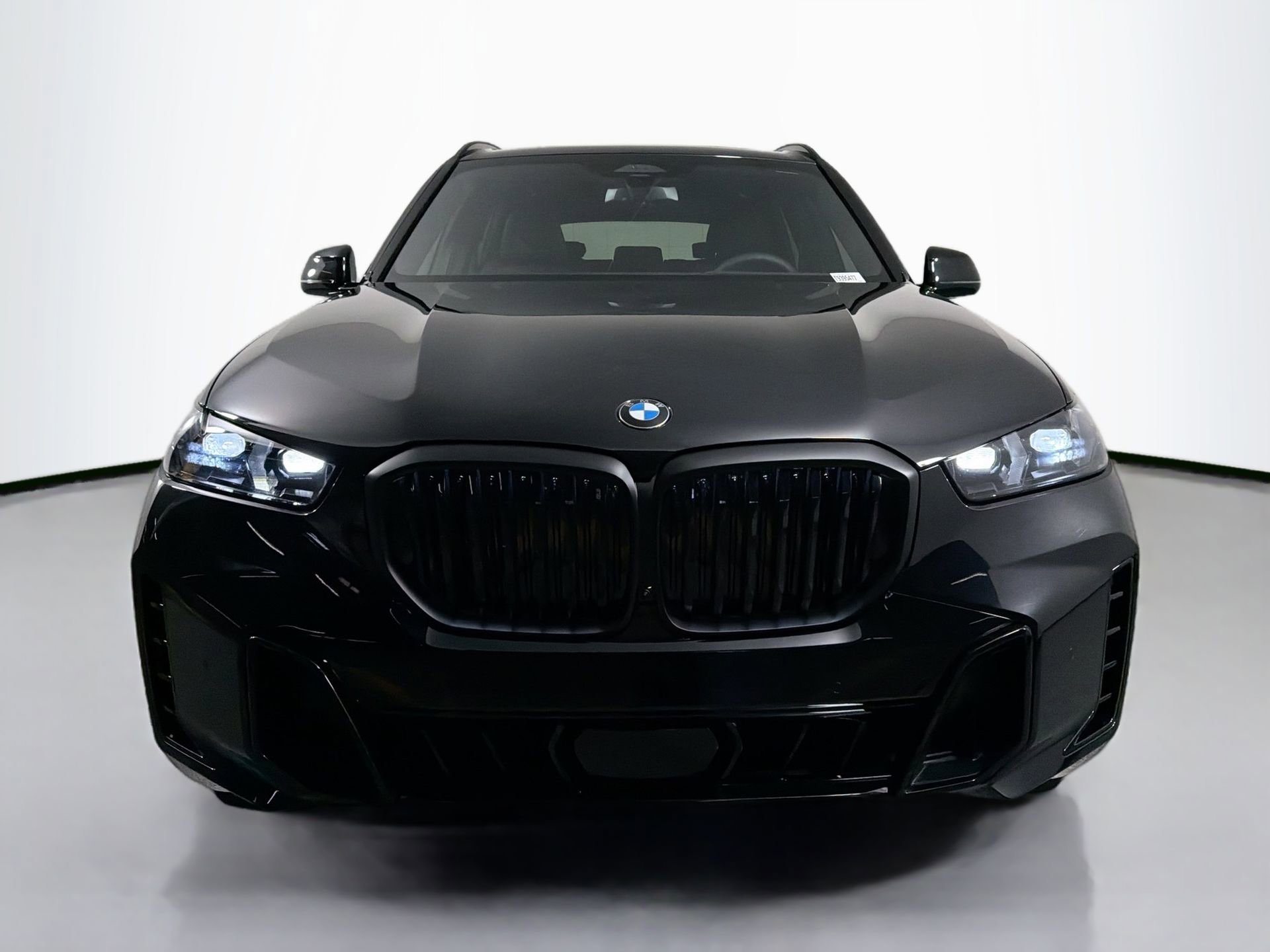 New 2026 BMW X5 sDrive40i image 2