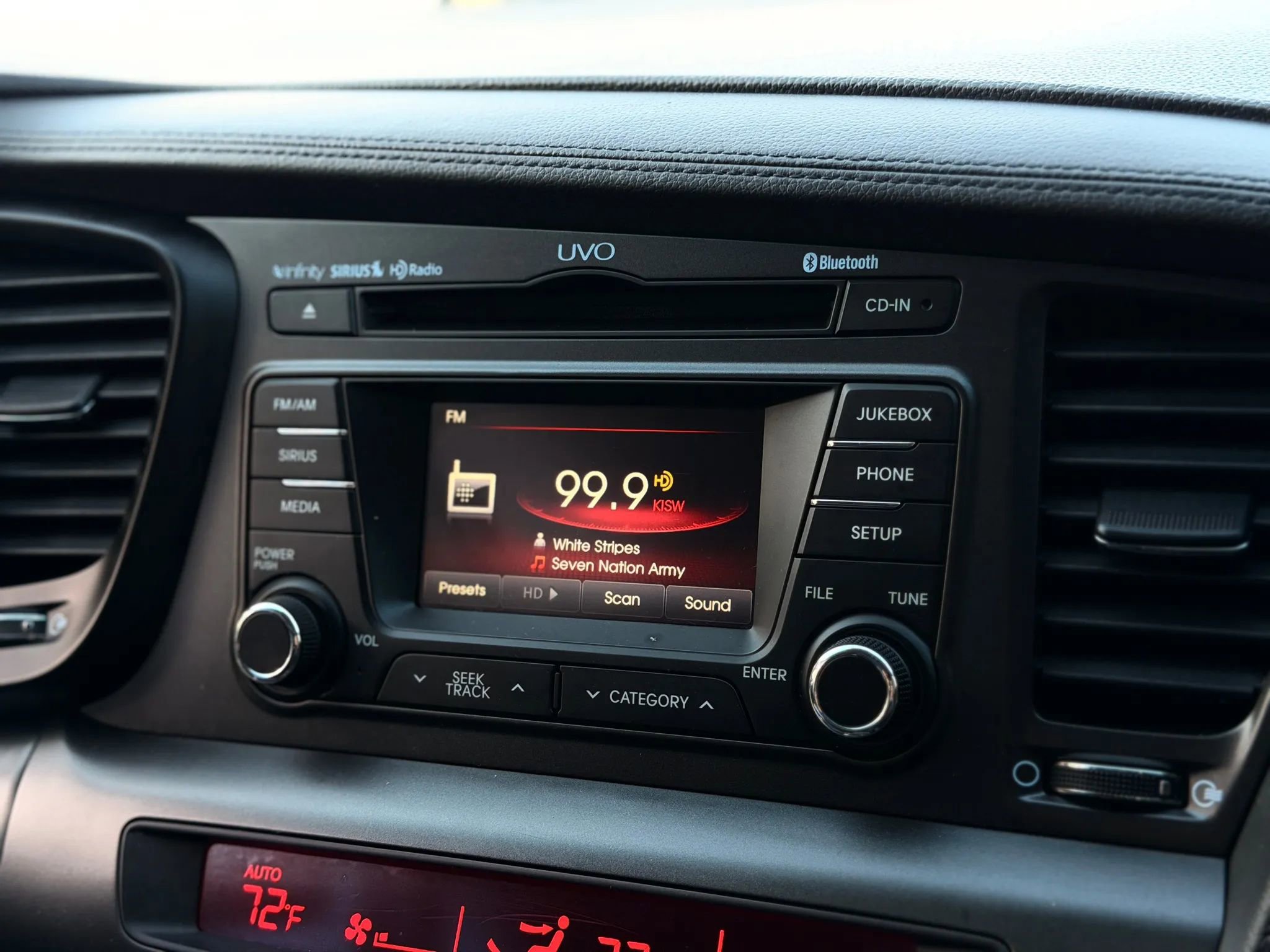 Used 2012 Kia Optima SX w/ Premium Touring Pkg image 34