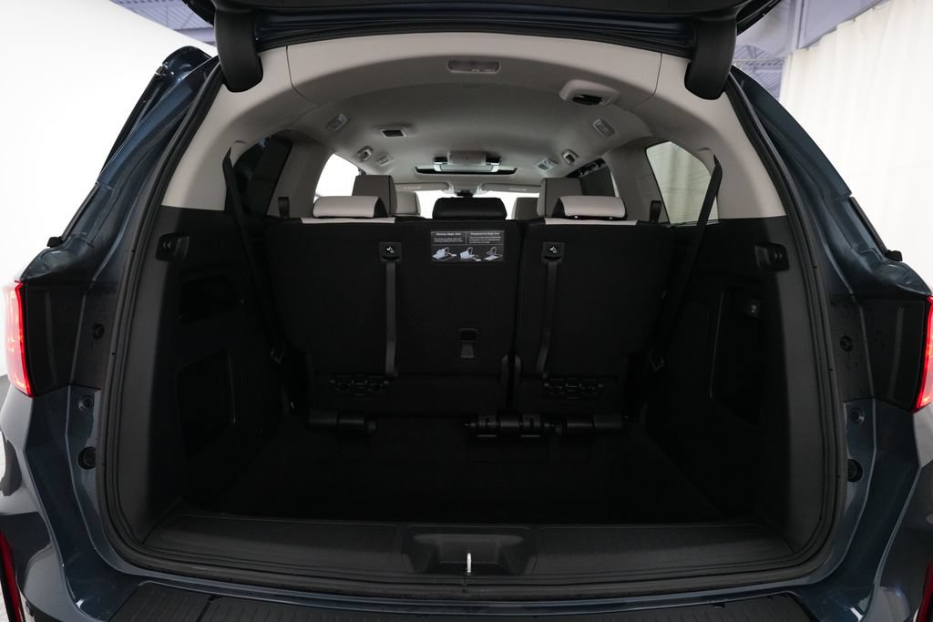 Certified 2026 Honda Odyssey Elite image 10
