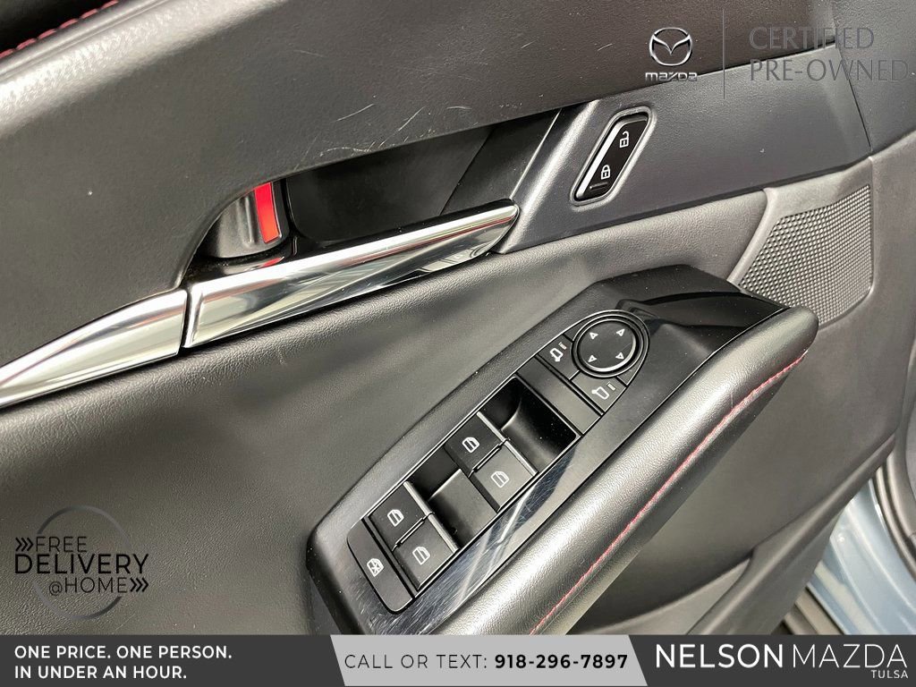 Certified 2025 MAZDA CX-30 AWD 2.5 S w/ Preferred Package image 18