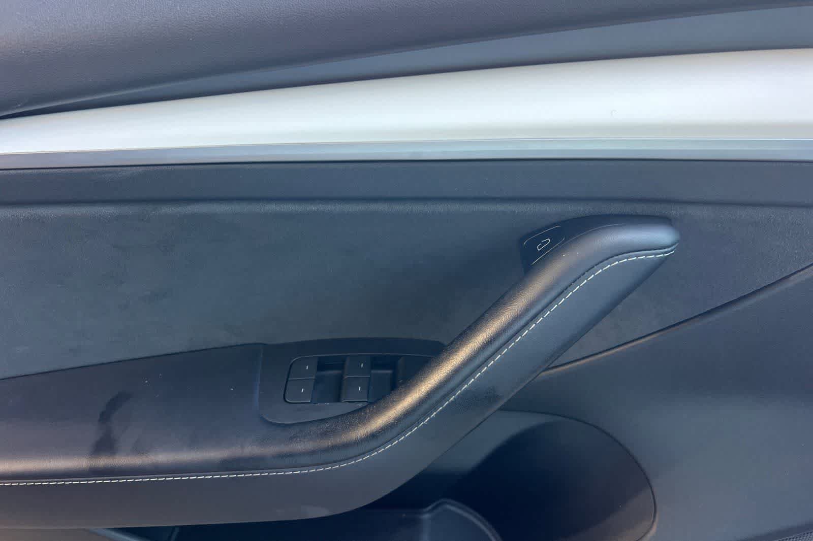 Used 2021 Tesla Model 3 Standard Range Plus RWD image 15