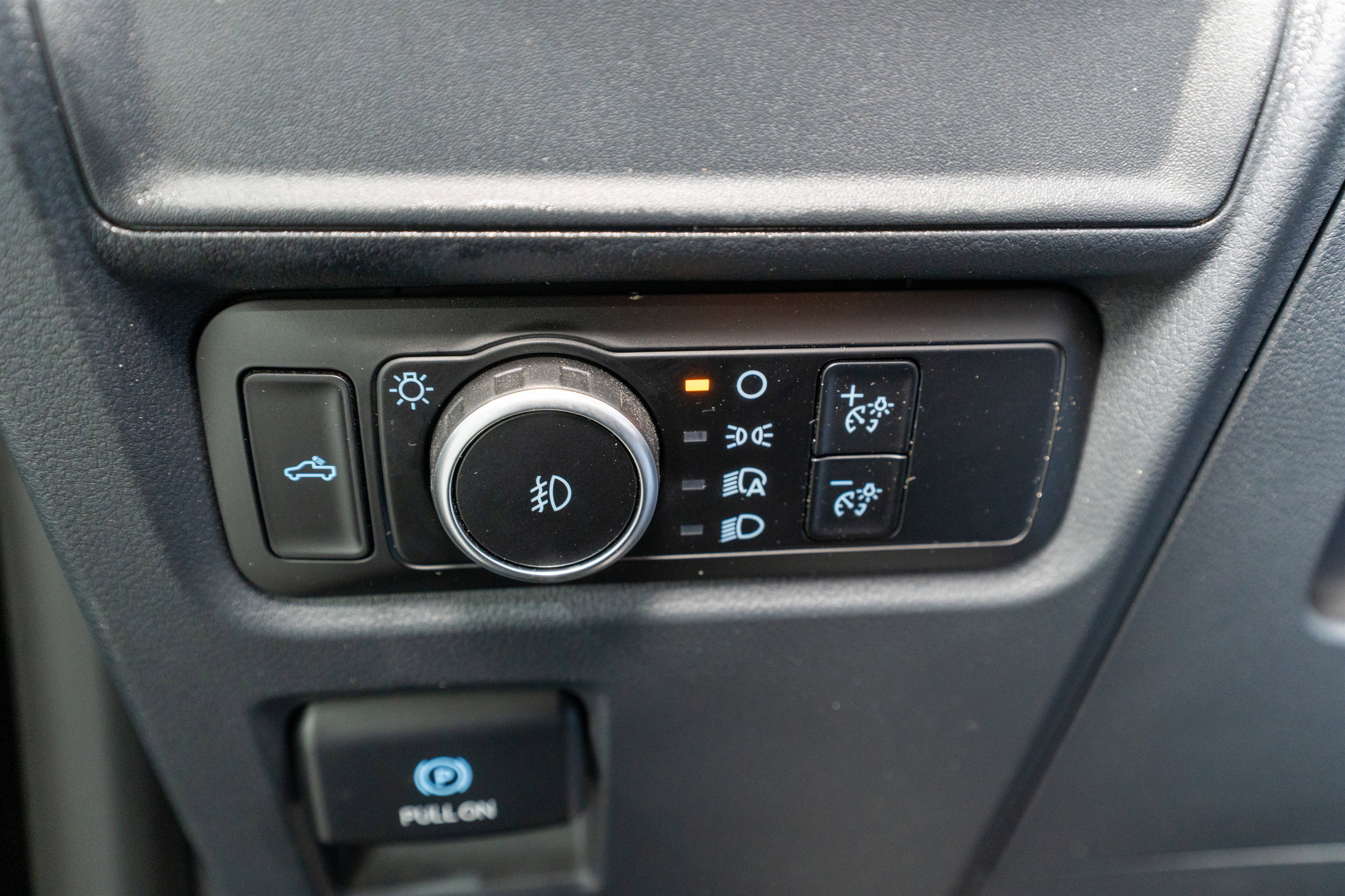 Used 2024 Ford F150 XLT w/ XLT Black Appearance Package image 33