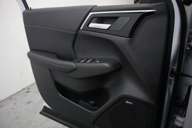 New 2026 Mitsubishi Outlander LE FWD image 11