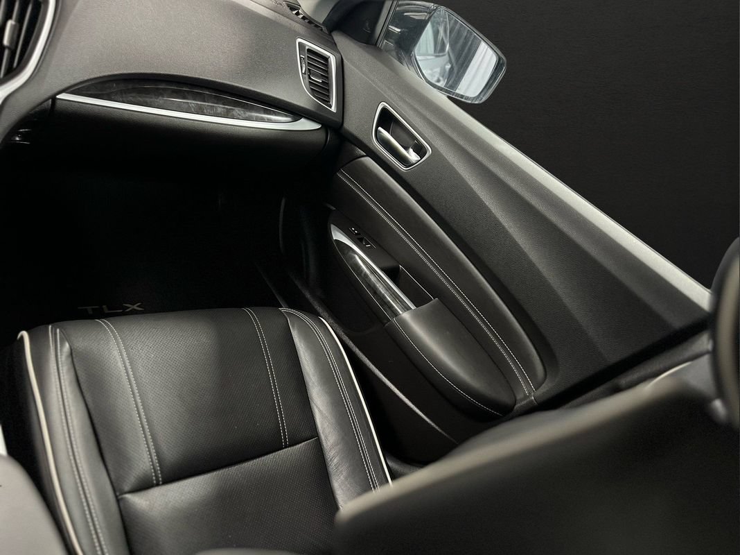 Used 2020 Acura TLX w/ Technology Package FWD image 19