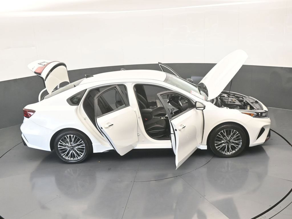 Used 2024 Kia Forte GT-Line image 68