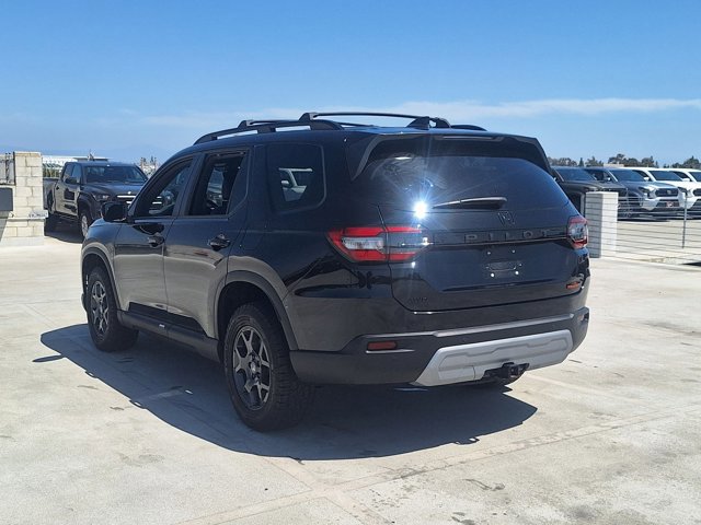 Used 2023 Honda Pilot TrailSport image 7