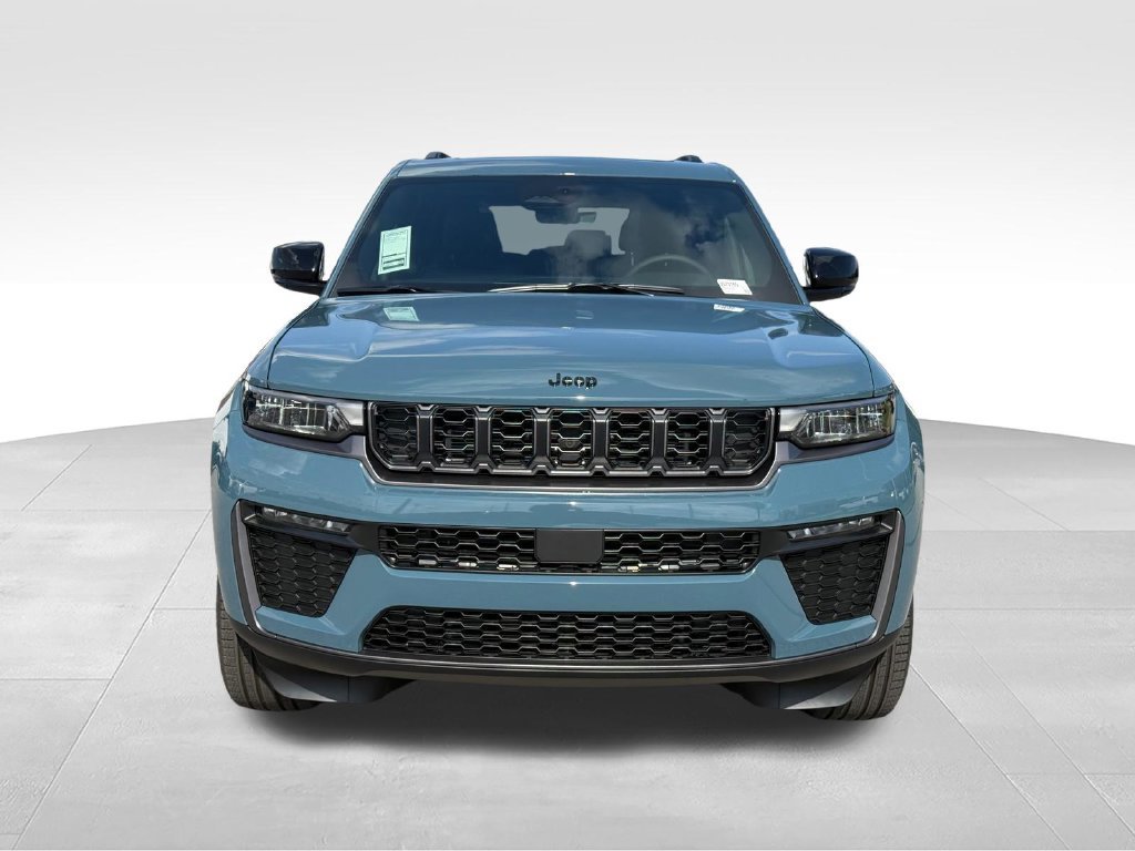 New 2026 Jeep Grand Cherokee Limited w/ Limited Altitude Package RWD image 25
