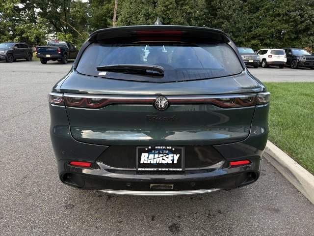 New 2026 Alfa Romeo Tonale w/ Active Assist Package AWD/4WD image 7