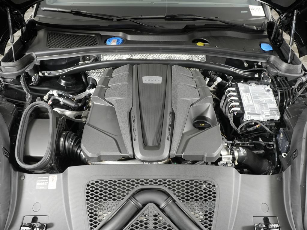 New 2026 Porsche Macan S AWD/4WD image 42