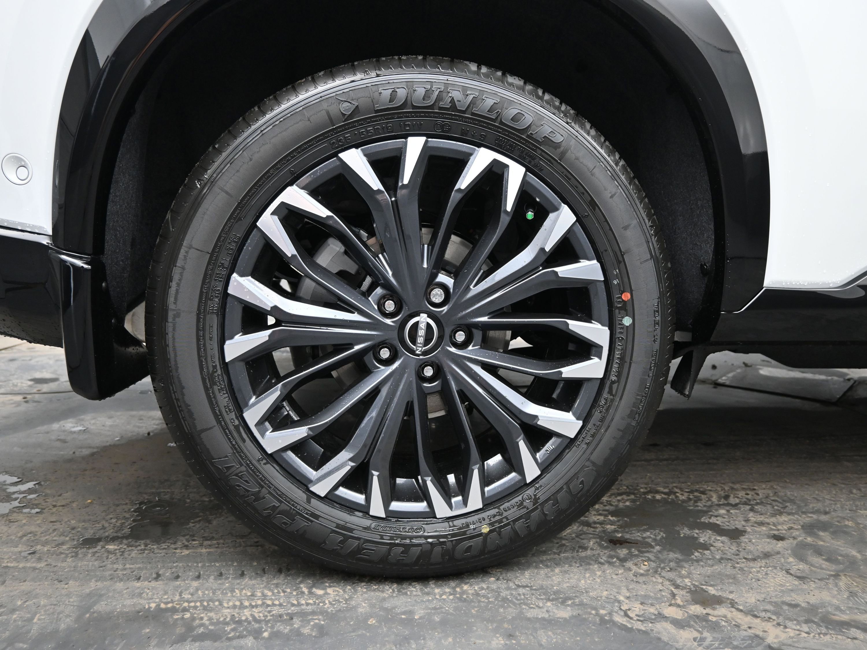 New 2026 Nissan Rogue Platinum w/ Platinum Premium Package image 9