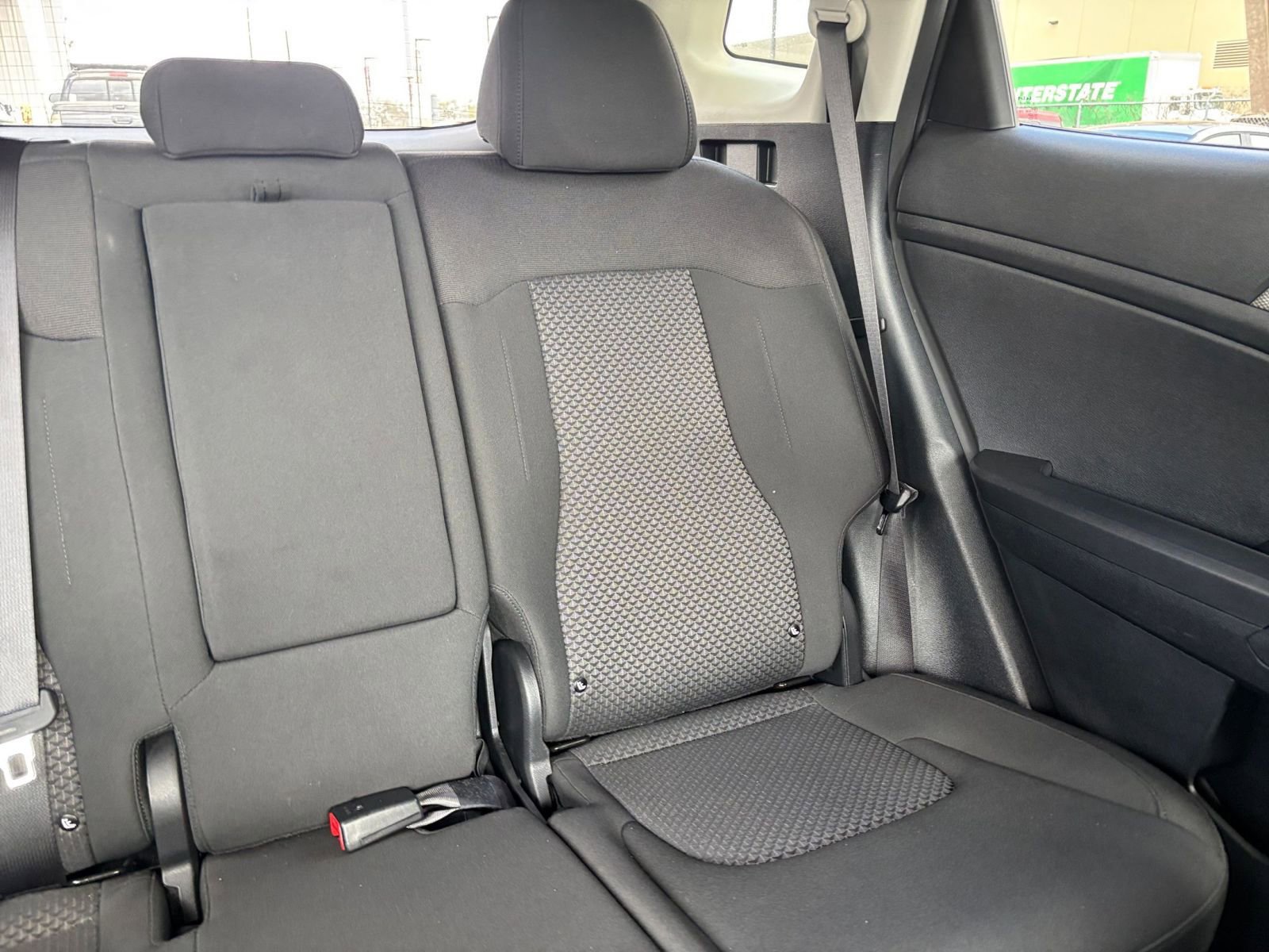 Used 2025 Kia Sportage LX image 36