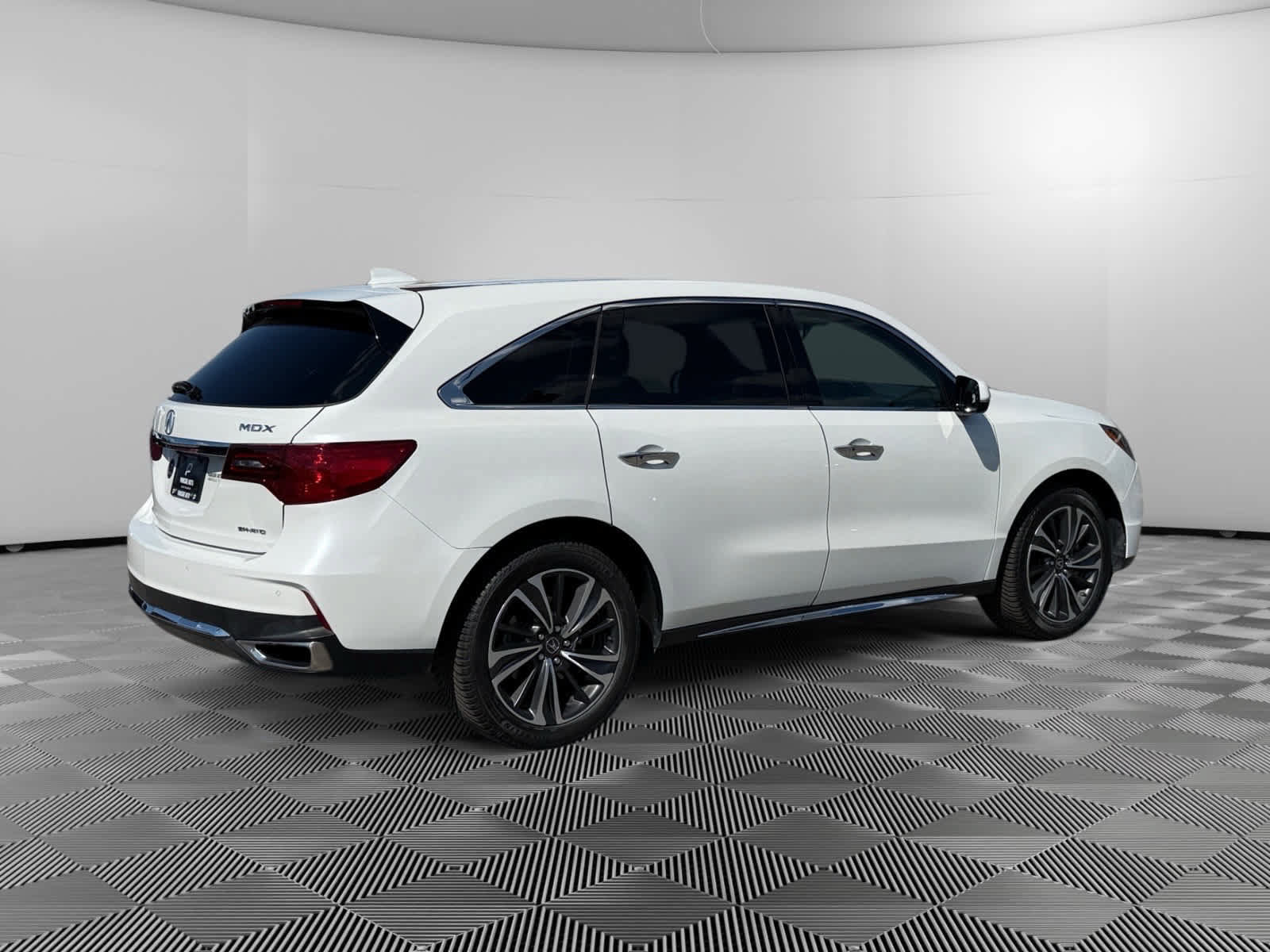 Used 2020 Acura MDX w/ Technology Package AWD/4WD image 5