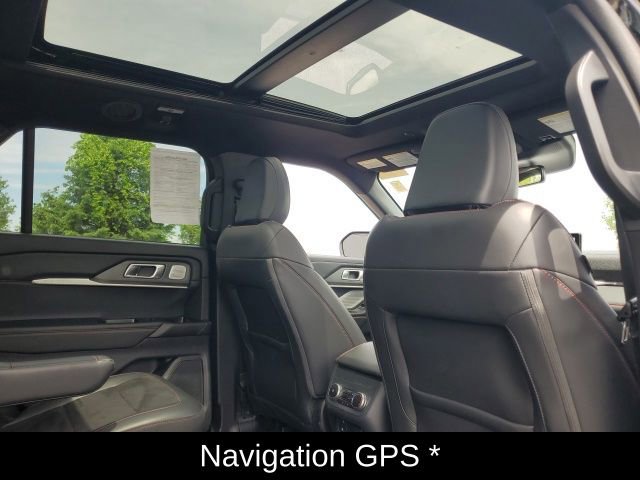 Used 2025 Ford Explorer ST w/ Sun And Sound Package AWD/4WD image 15