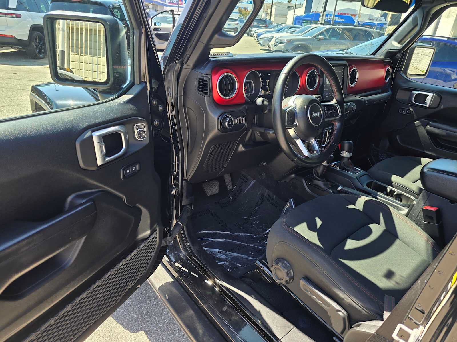 Used 2021 Jeep Wrangler Unlimited Rubicon AWD/4WD image 20