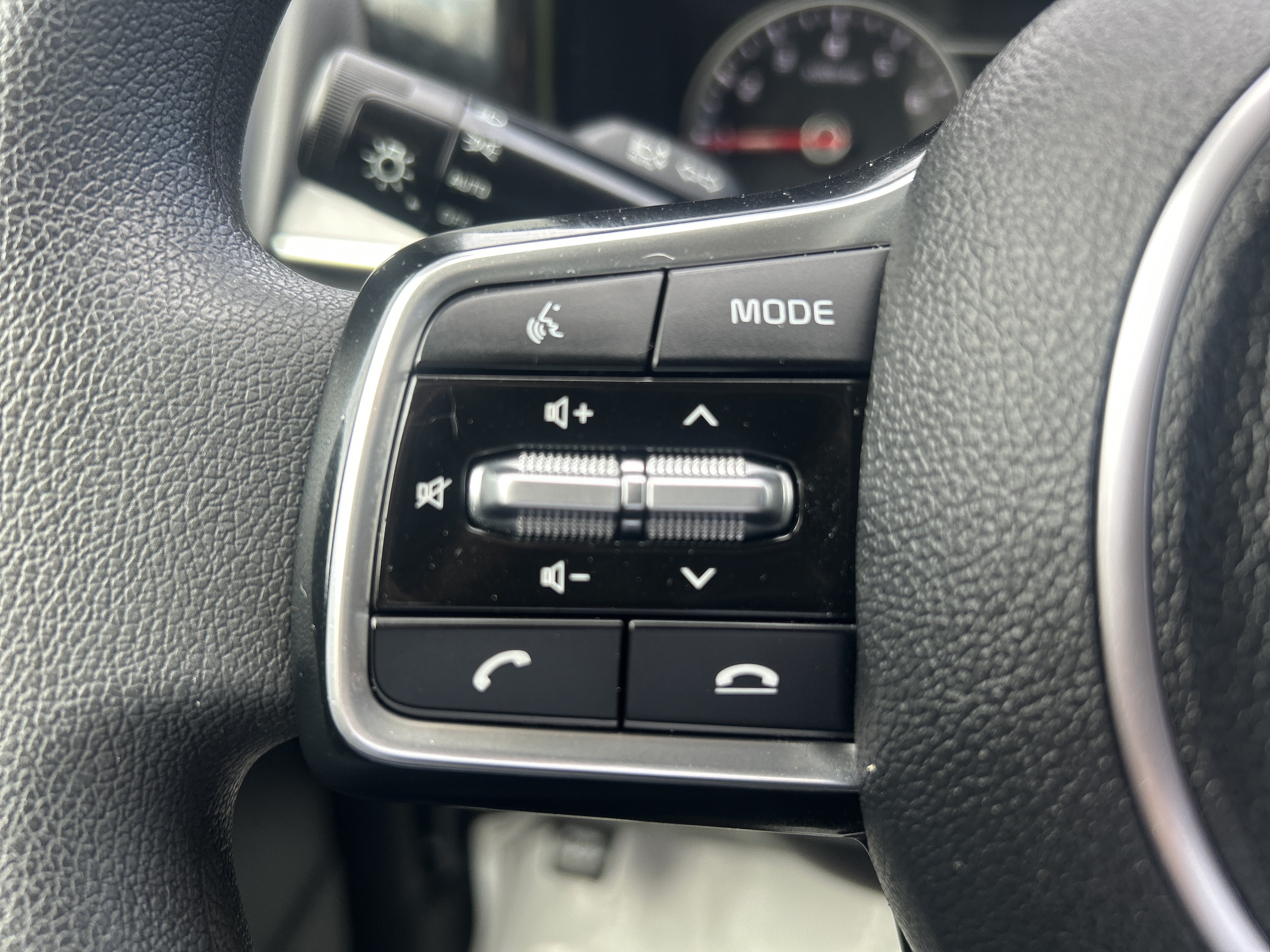 Certified 2022 Kia Sorento SX AWD/4WD image 30