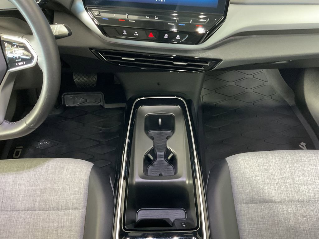 Used 2023 Volkswagen ID.4 Pro image 14