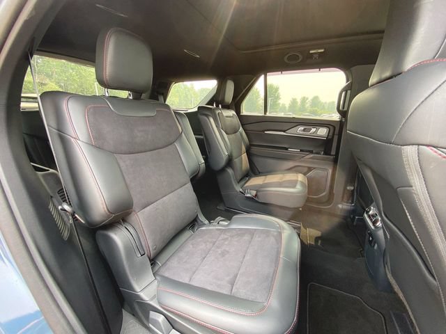 Used 2025 Ford Explorer ST AWD/4WD image 27