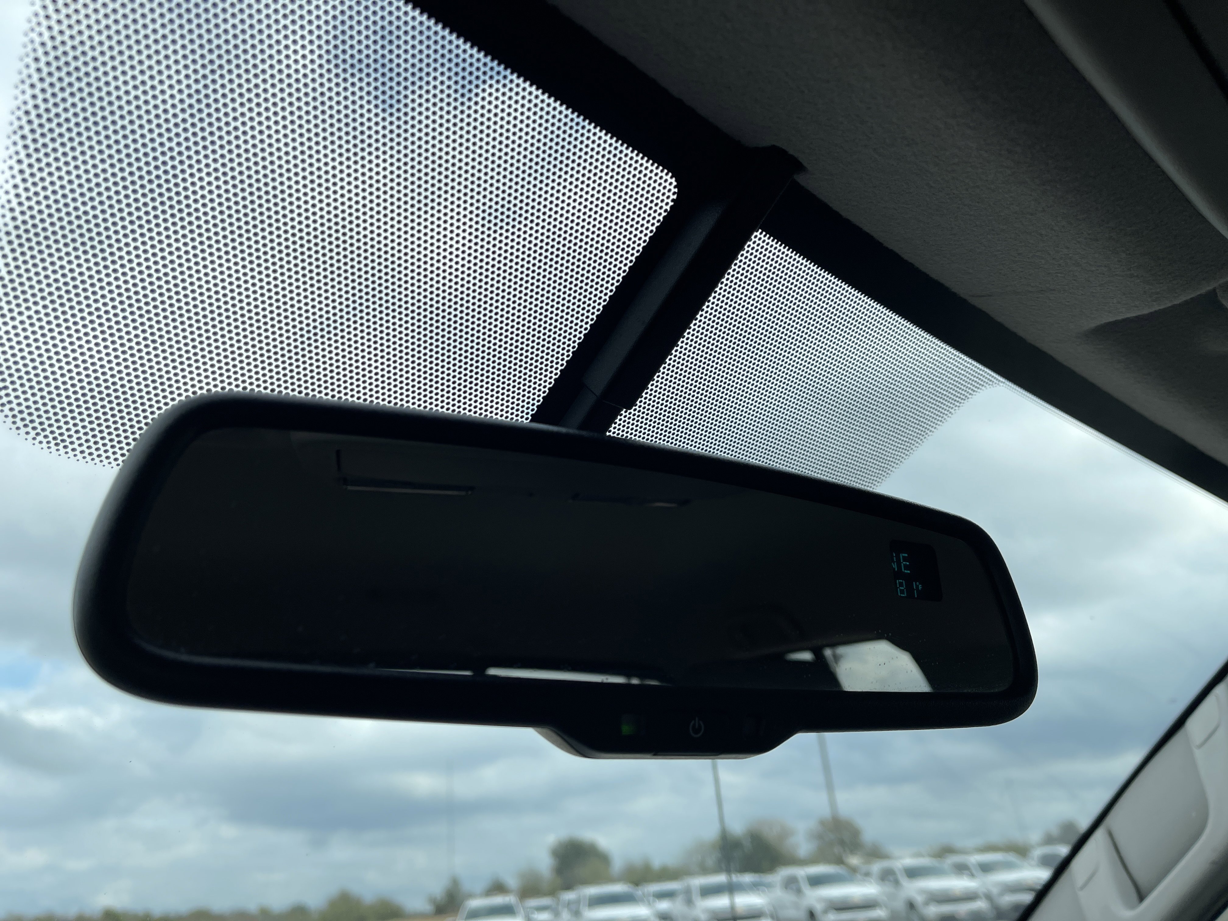 Used 2020 Nissan Frontier SV w/ Midnight Edition Floor Mats image 35