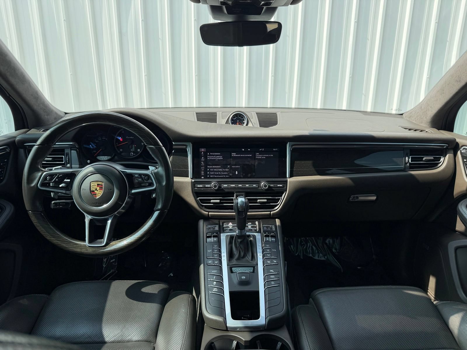 Used 2021 Porsche Macan Turbo AWD/4WD image 11