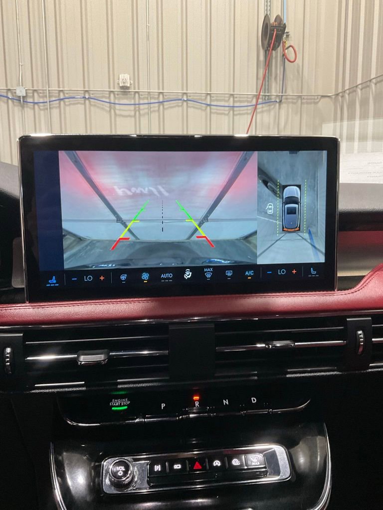 Used 2023 Lincoln Corsair Reserve w/ Equipment Group 201A image 18