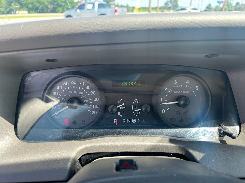 Used 2008 Mercury Grand Marquis GS RWD image 14