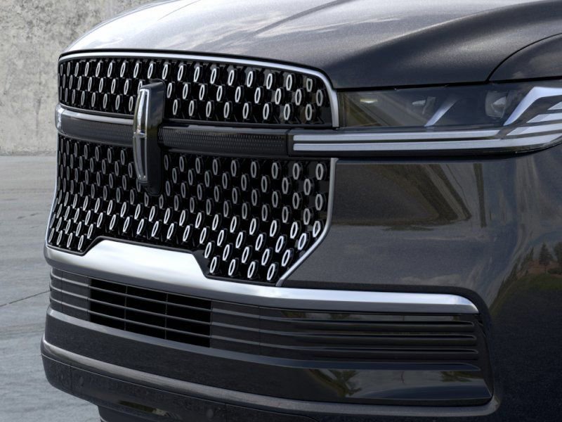 New 2026 Lincoln Navigator L Reserve AWD/4WD image 18