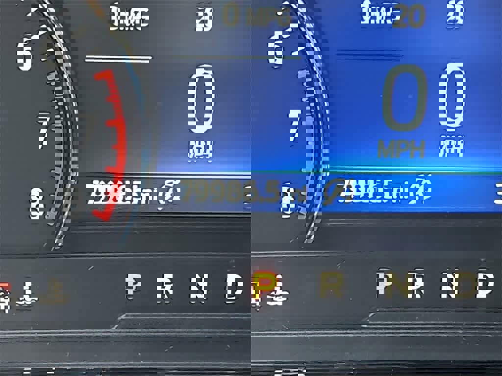 Used 2021 Ford Explorer XLT w/ Equipment Group 202A image 15