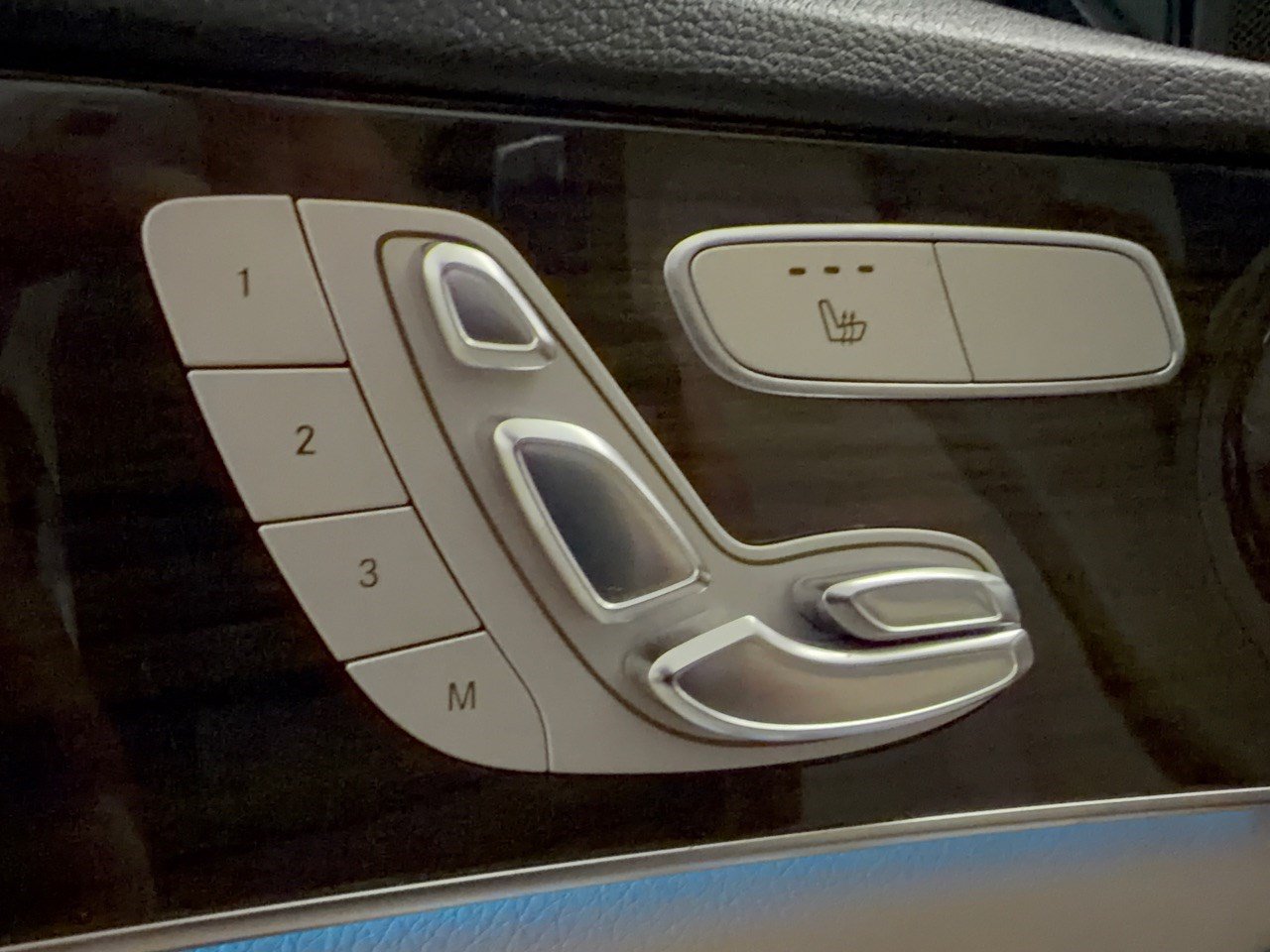 Certified 2017 Mercedes-Benz C 300 Sedan image 16
