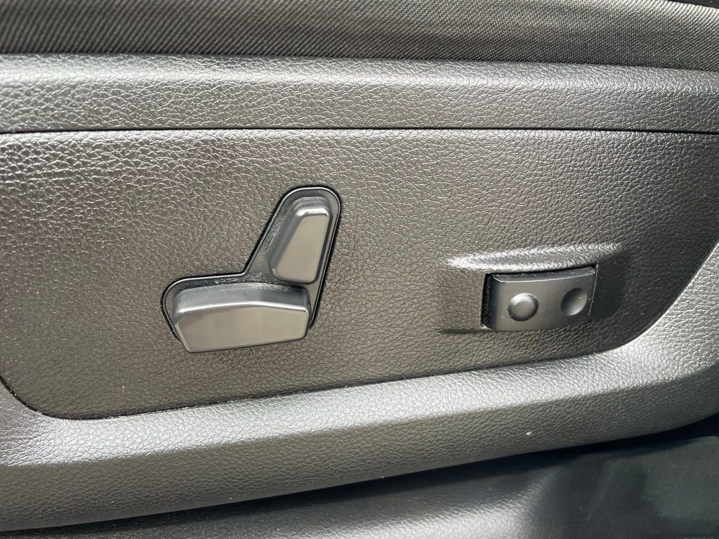 Used 2024 RAM 2500 Laramie w/ Safety Group image 26