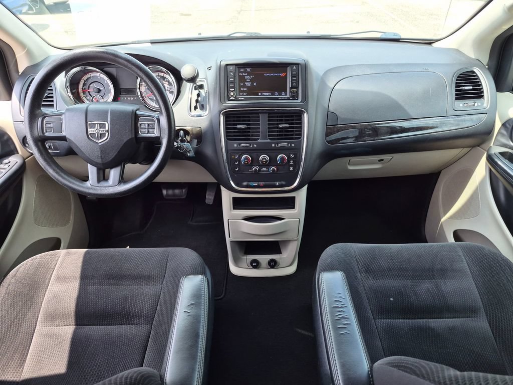 Used 2019 Dodge Grand Caravan SE FWD image 25