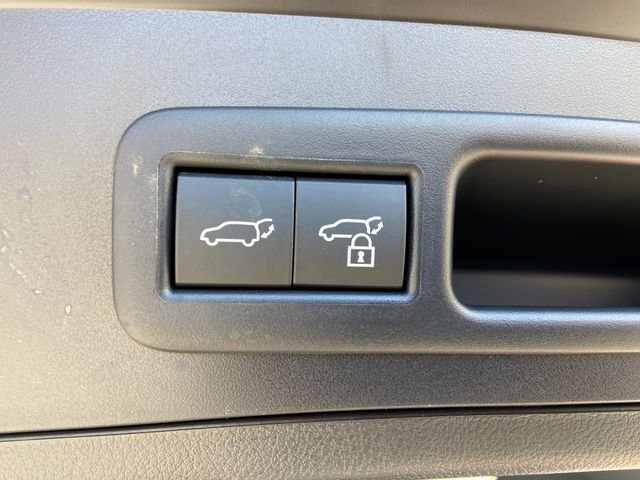 Certified 2023 Lexus UX 250h AWD w/ Accessory Package (Z2) image 33