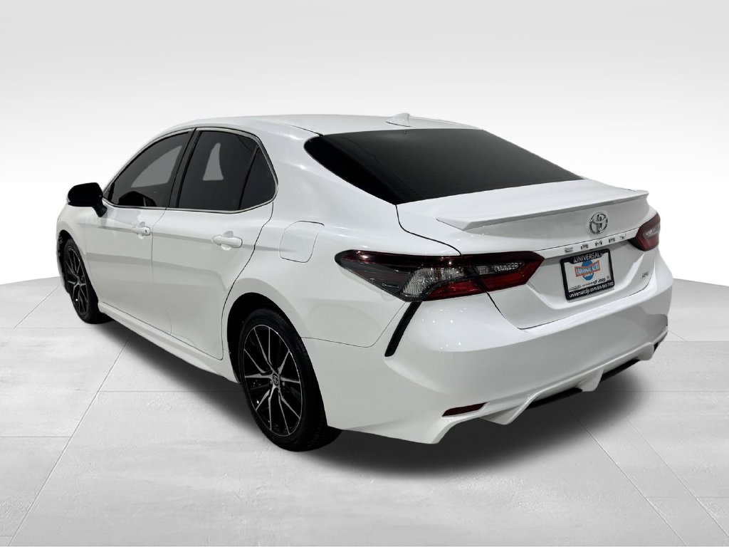 Used 2021 Toyota Camry SE FWD image 35