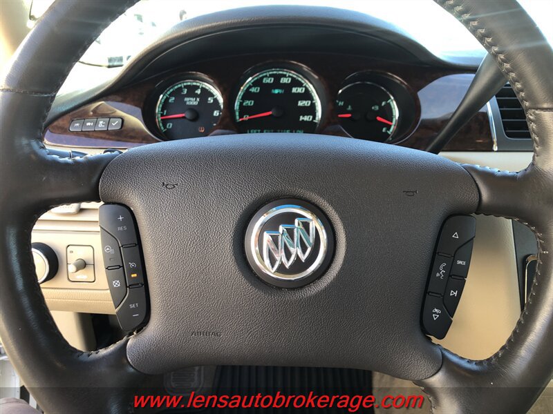 Used 2010 Buick Lucerne CXL FWD image 13