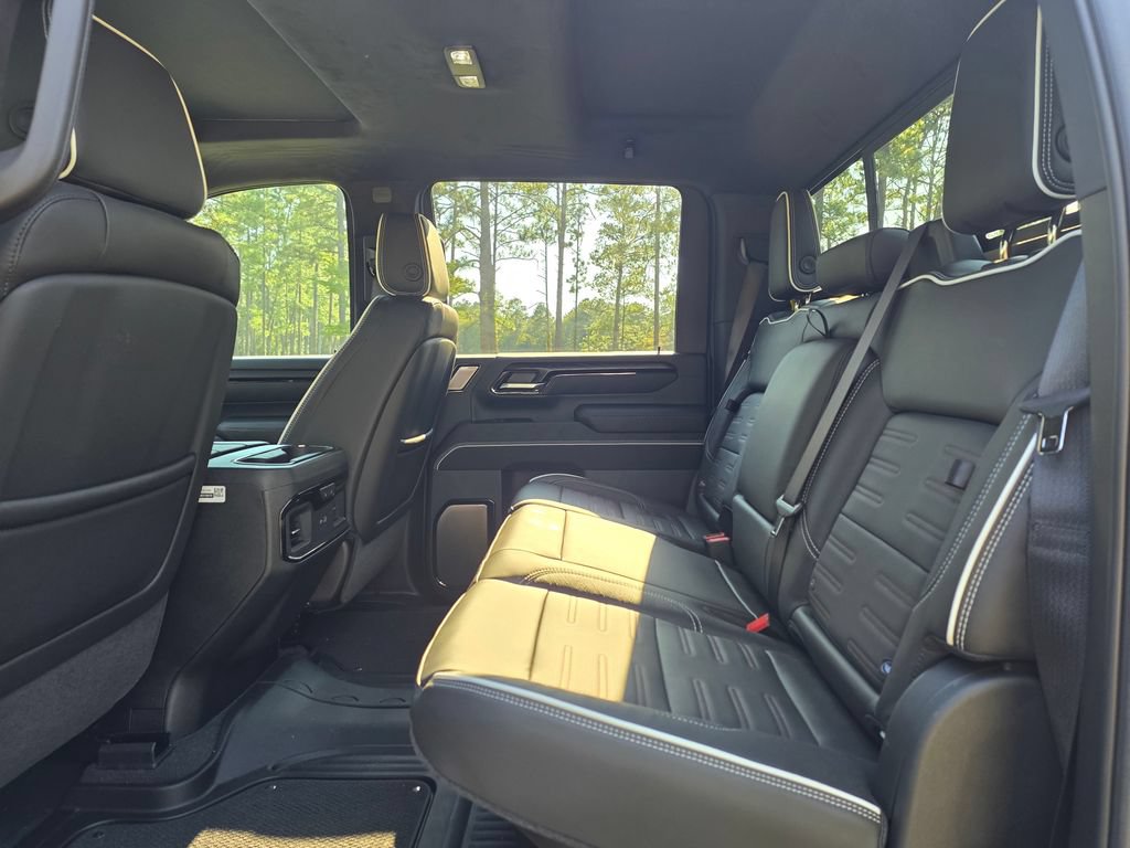 Used 2026 GMC Sierra 2500 AT4X AWD/4WD image 16