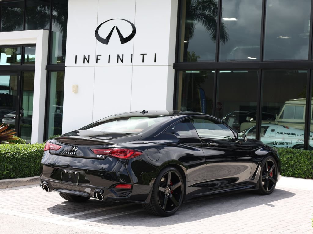 Used 2021 INFINITI Q60 Red Sport 400 w/ Cargo Package RWD image 4