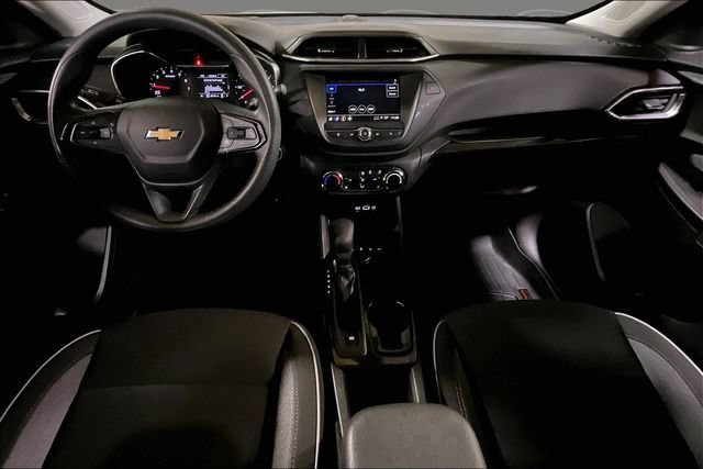 Used 2023 Chevrolet TrailBlazer LT AWD/4WD image 19