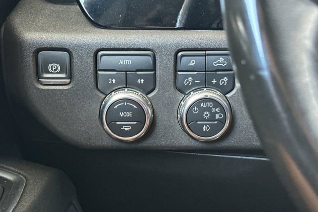 Used 2024 GMC Sierra 1500 SLT AWD/4WD image 39