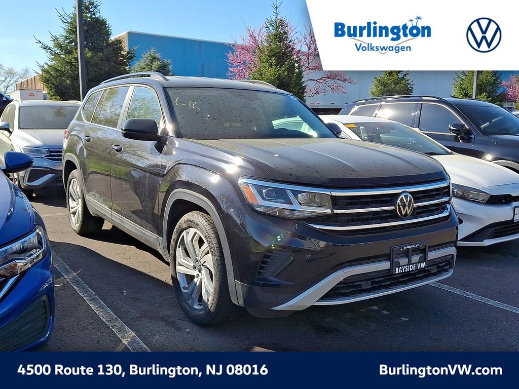 Certified 2023 Volkswagen Atlas SE image 1