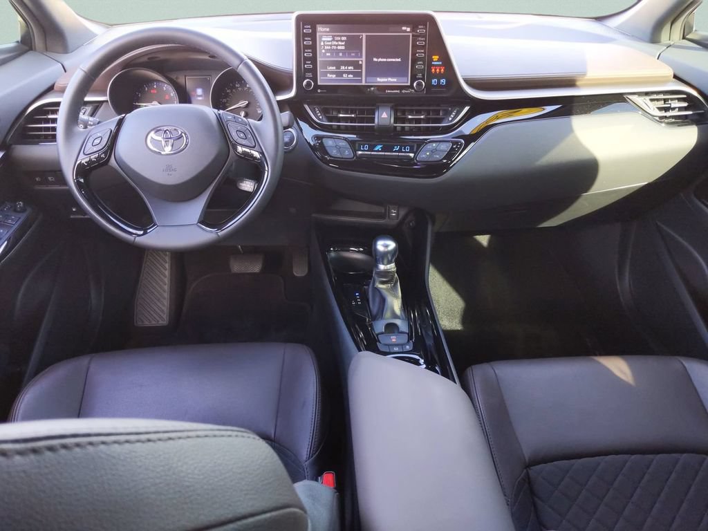 Used 2019 Toyota C-HR Limited FWD image 15