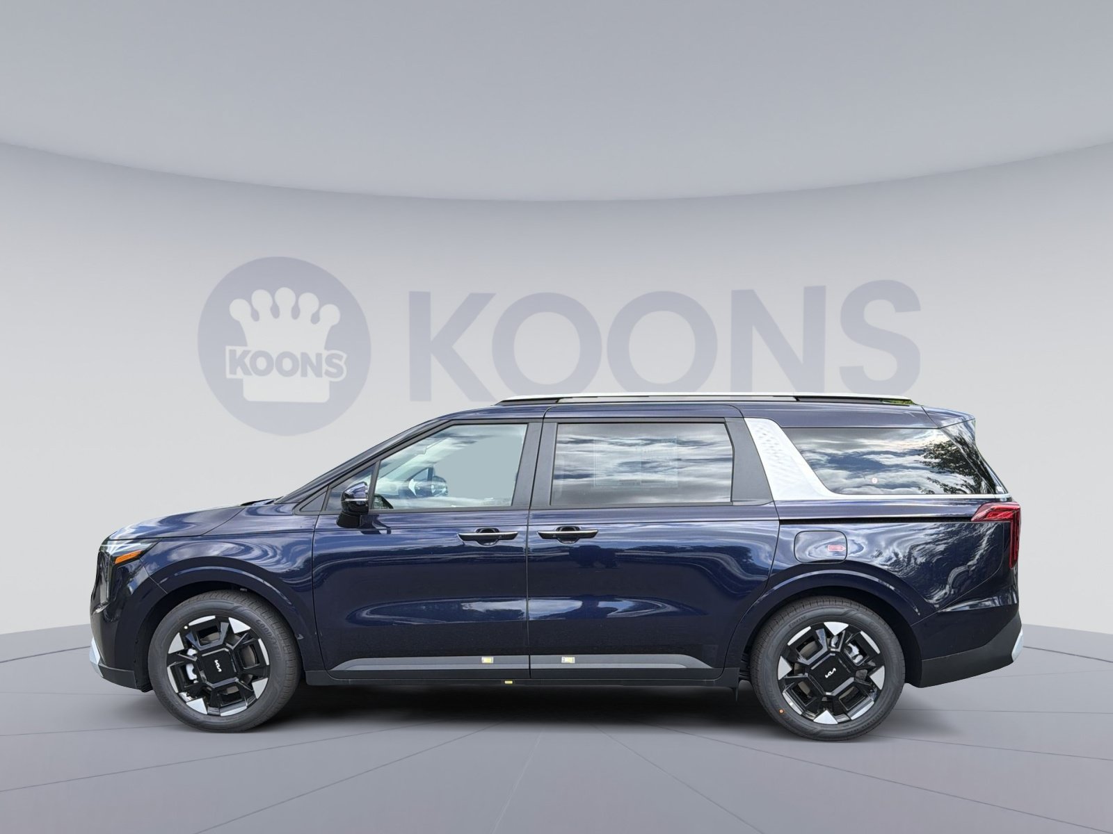 New 2026 Kia Carnival EX FWD image 2